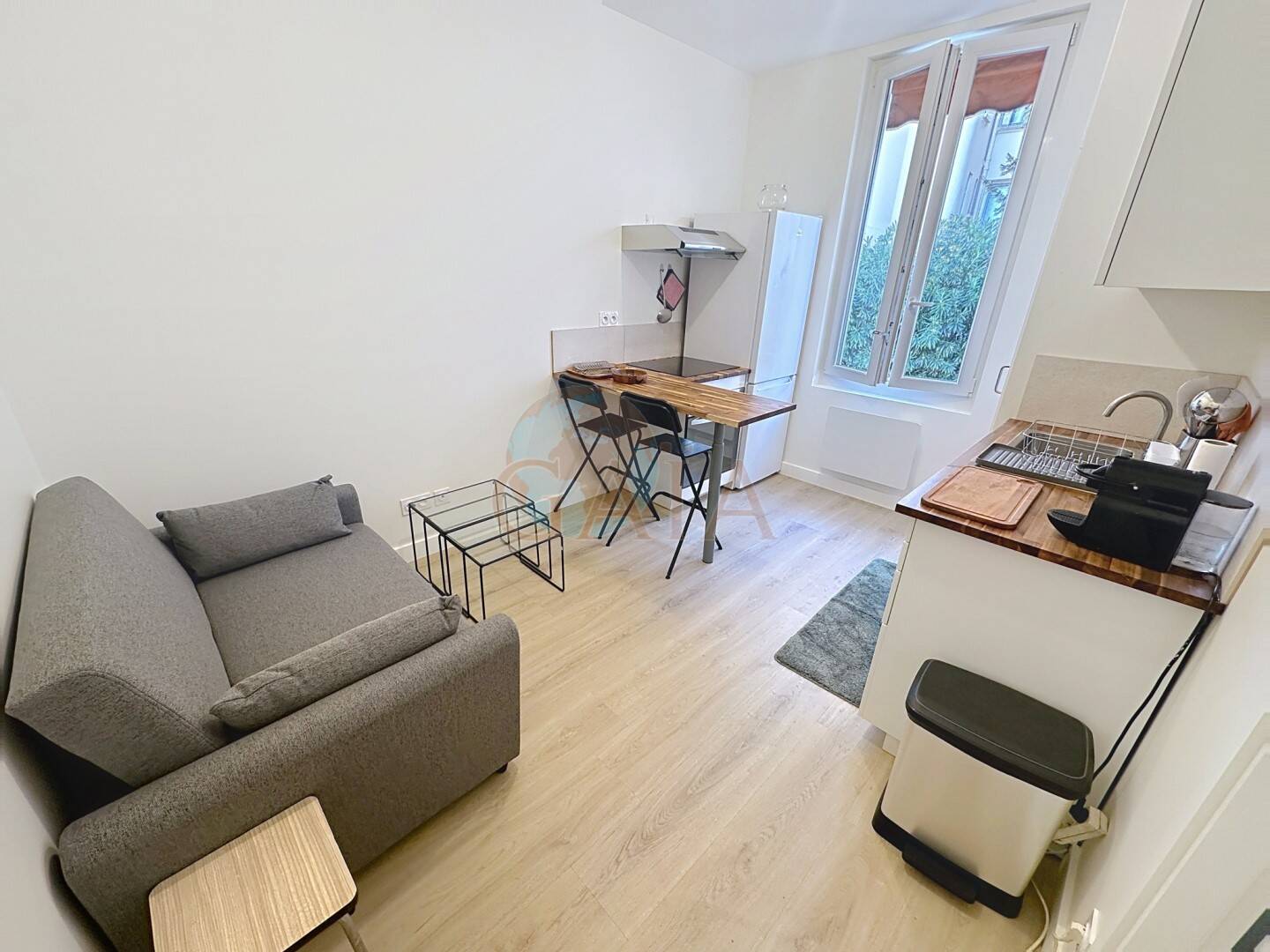 Maison à louer, 23m², CANNES
