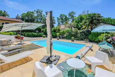 Villa à vendre 1 575 000 € 8 pièces 5 chambres 220 m² 711 m² de terrain Anglet 64600