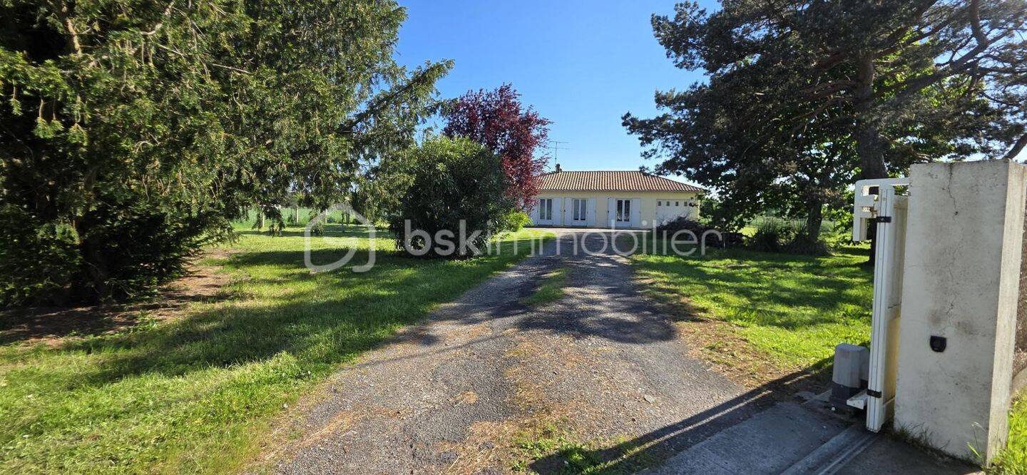 Maison à vendre, 120m², SAINT MEDARD DE GUIZIERES