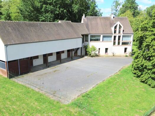 Maison à vendre 550 000 € 6 pièces 4 chambres 170 m² 96 209 m² de terrain Coulommiers 77120