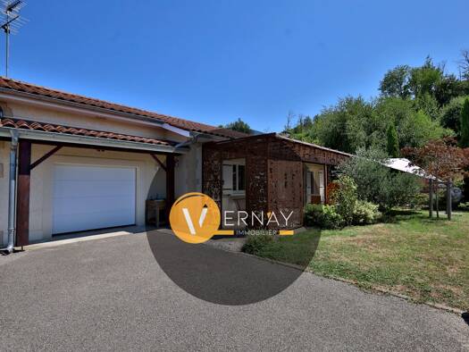 Maison de plain-pied à vendre 399 000 € 3 pièces 2 chambres 75 m² 1 103 m² de terrain Oytier-Saint-Oblas 38780