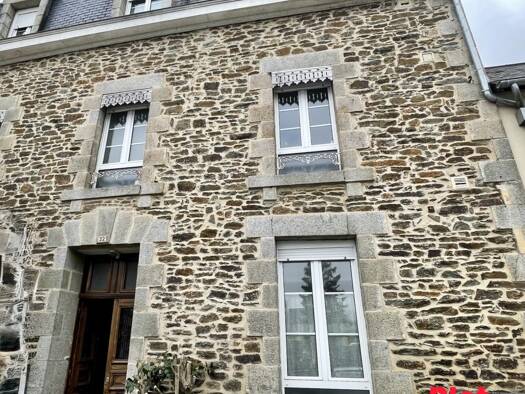 Immeuble à vendre 378 000 € 139 m² Plouër-sur-Rance 22490