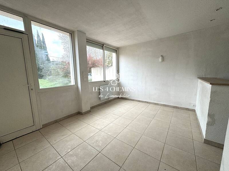 Maison à louer, 30m², CHATEAUNEUF LE ROUGE