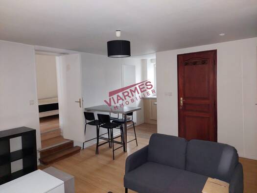 Appartement à louer 722 € 2 pièces 1 chambre 34,9 m² Étage 1/2 Viarmes 95270