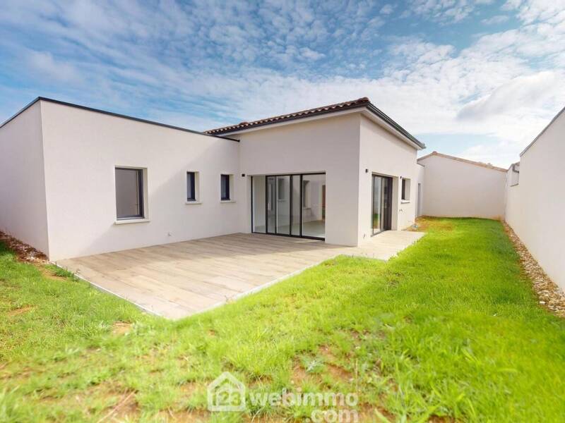 Maison à vendre, 116m², SAINT HILAIRE LA FORET
