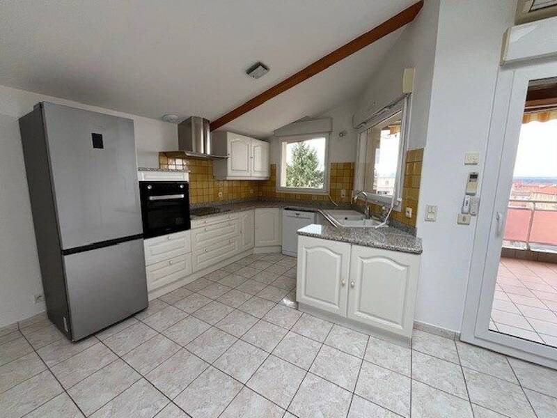 Maison à louer, 83m², FEURS