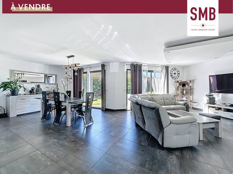 Maison à vendre, 170m², SAUVAGNON