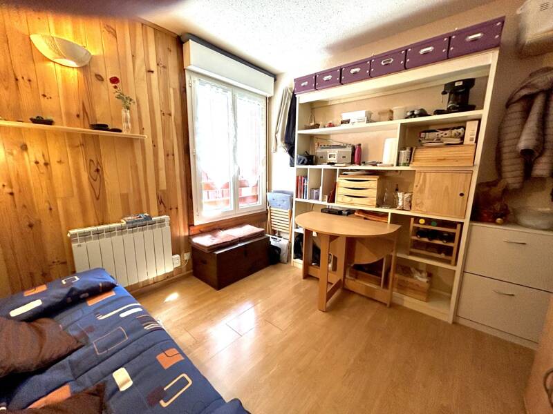 Maison à vendre, 11m², USTOU