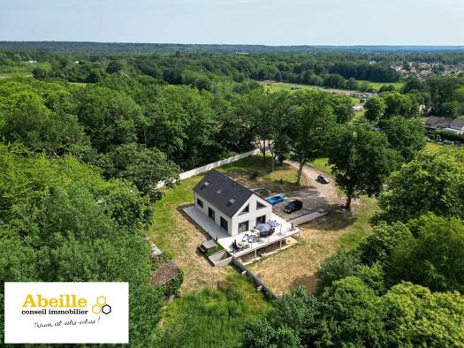 Maison à vendre 629 000 € 9 pièces 6 chambres 185 m² 10 182 m² de terrain Angervilliers 91470