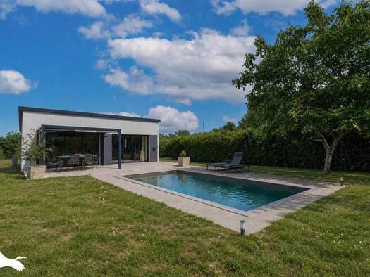 Maison de plain-pied à vendre 320 000 € 3 pièces 2 chambres 95 m² 1 413 m² de terrain Cépet 31620