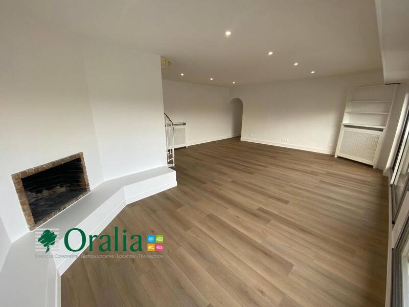 Maison à louer, 104m², PARIS 16E