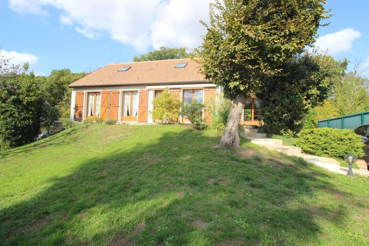 Maison à vendre, 141m², VARENNES JARCY