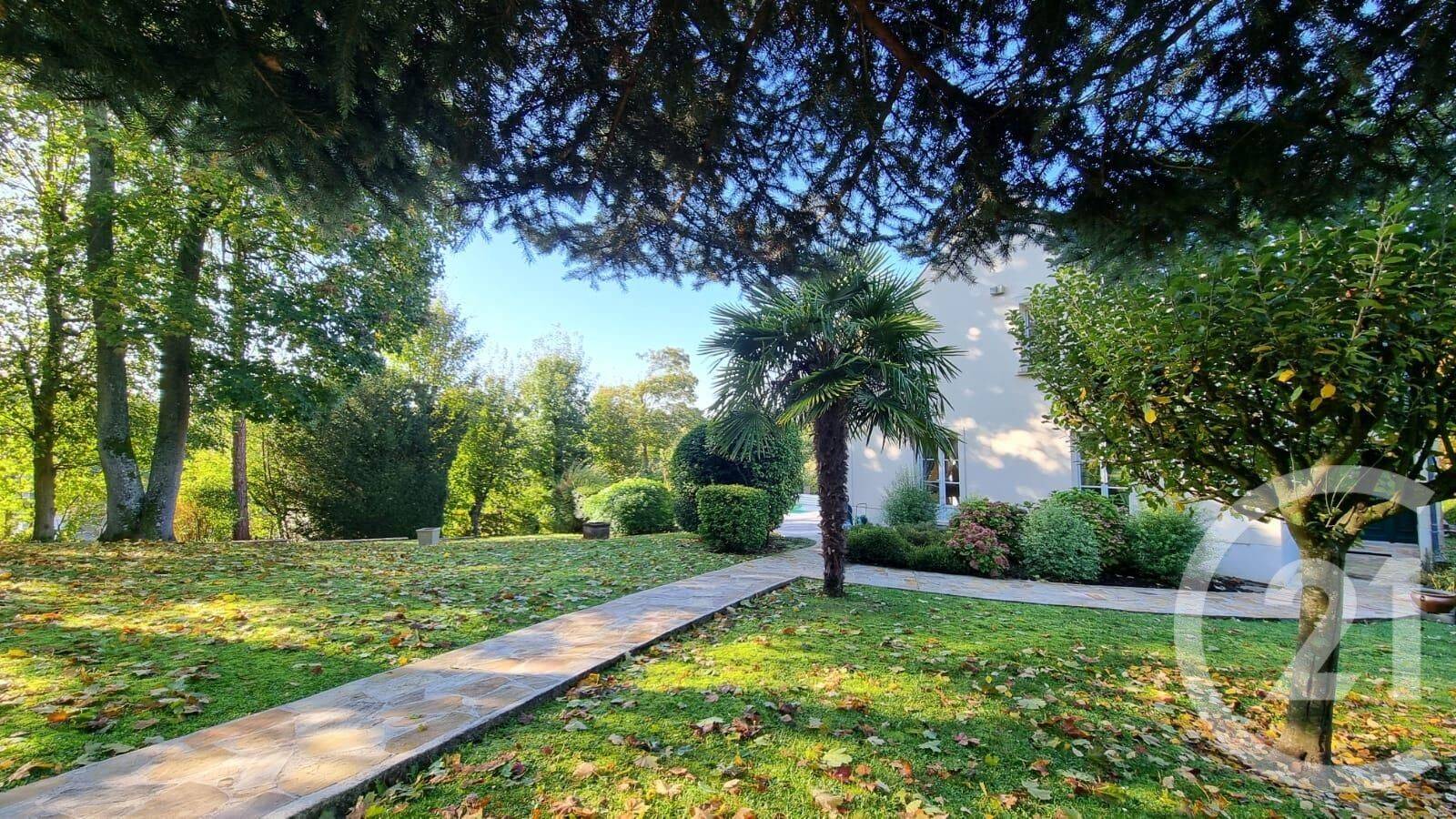 Maison à vendre, 259m², NESLES LA VALLEE
