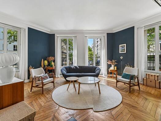 Appartement à vendre 820 000 € 4 pièces 2 chambres 78 m² Étage 1/6 La Fourche-Guy Môquet Paris 17ème arrondissement 75017