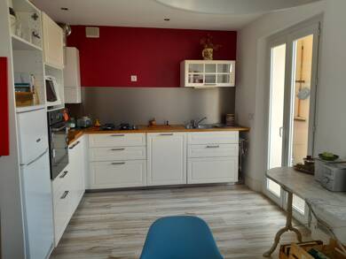 Appartement à vendre 169 900 € 3 pièces 2 chambres 73 m² Dernier étage, Étage 3/3 Route de Nîmes Lunel 34400