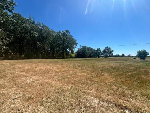 Terrain constructible à vendre 79 000 € 1 800 m² de terrain Montbeton 82290