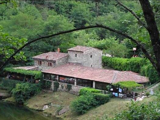 Maison à vendre 880 000 € 17 pièces 10 chambres 325 m² 54 065 m² de terrain Ribes 07260