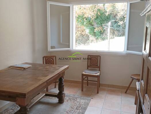 Appartement à vendre 140 000 € 2 pièces 1 chambre 44,5 m² Étage 2/3 Peymeinade 06530