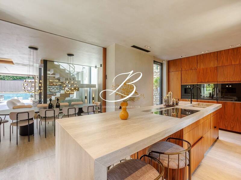 Maison à louer, 265m², VALLAURIS