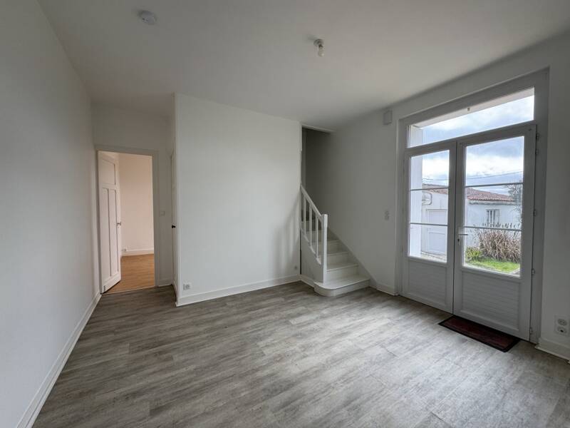 Maison à louer, 60m², SAINTES