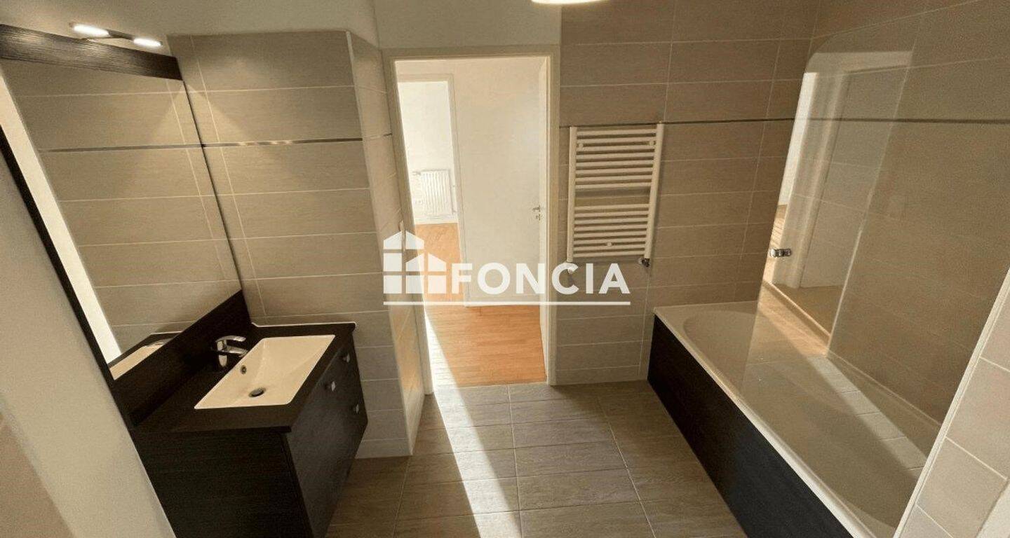 Maison à louer, 45m², CLICHY