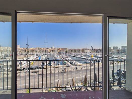 Appartement à vendre - Première occupation 1 230 000 € 6 pièces 4 chambres 194,4 m² 2ème étage Saint Victor Marseille 7ème arrondissement 13007