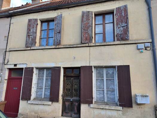 Maison à vendre 32 000 € 3 pièces 2 chambres 85 m² 1 502 m² de terrain Ouest Clamecy 58500