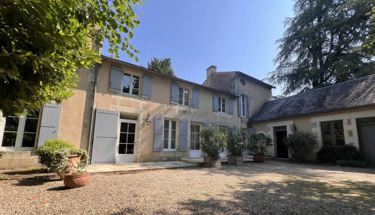 Maison à vendre, 210m², POITIERS