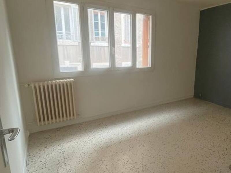 Maison à louer, 38m², MARSEILLE 5E