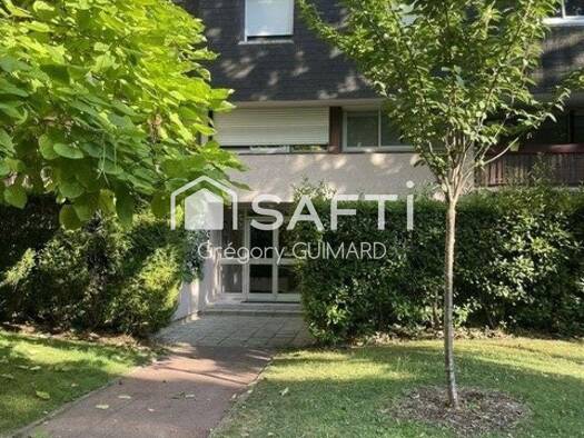 Appartement à vendre 174 000 € 1 pièce 31 m² Étage 3/3 Cimetiere Créteil 94000