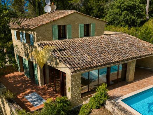 Maison à vendre 850 000 € 5 pièces 4 chambres 198 m² 2 481 m² de terrain Saint-Marcellin-lès-Vaison 84110