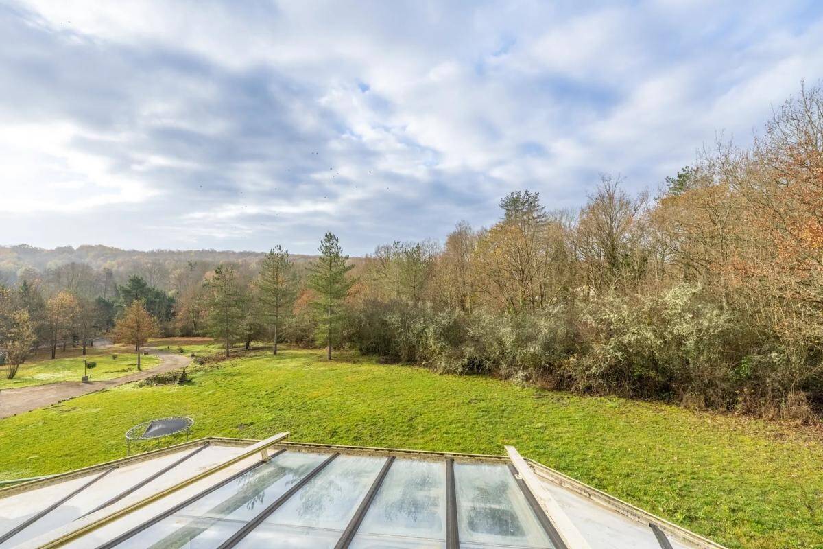 Maison à vendre, 360m², SAINT MAURICE MONTCOURONNE