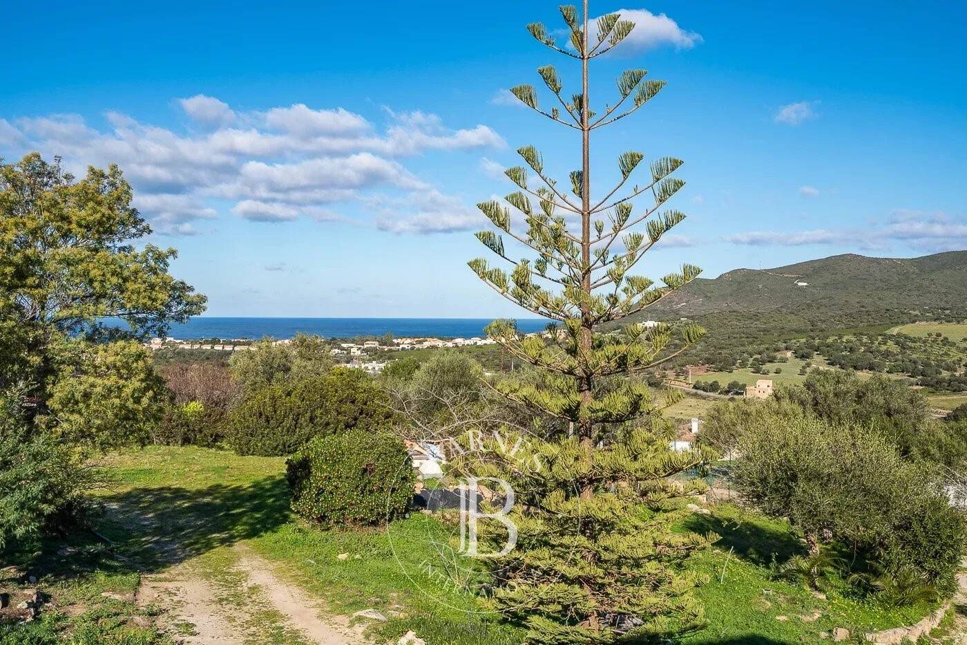 Maison à vendre, 177m², L'ILE ROUSSE