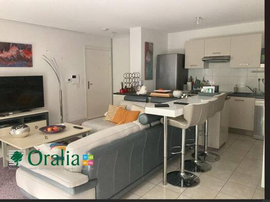 Appartement à louer 950 € 3 pièces 2 chambres 65,4 m² RDC Cantinolle Eysines 33320