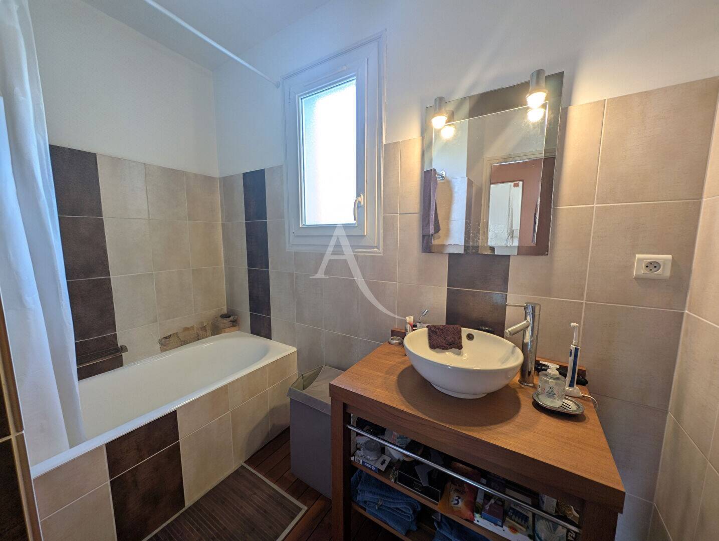 Maison à vendre, 66m², CHALLANS
