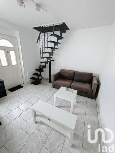 Maison à louer 875 € 3 pièces 2 chambres 35 m² 103 m² de terrain Buisson Haudart Mennecy 91540