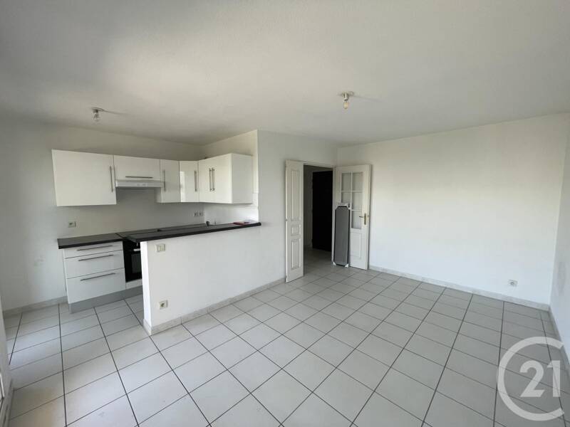 Maison à louer, 36m², AUBAGNE