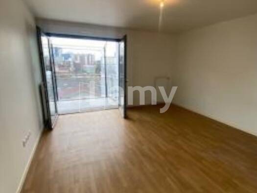 Appartement à louer 840 € 1 pièce 34,4 m² Étage 4/2 Condorcet Aubervilliers 93300