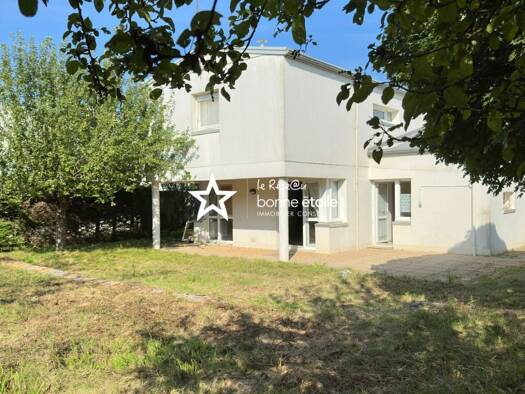 Maison à vendre 150 000 € 6 pièces 4 chambres 125 m² 1 111 m² de terrain Richebourg 52120