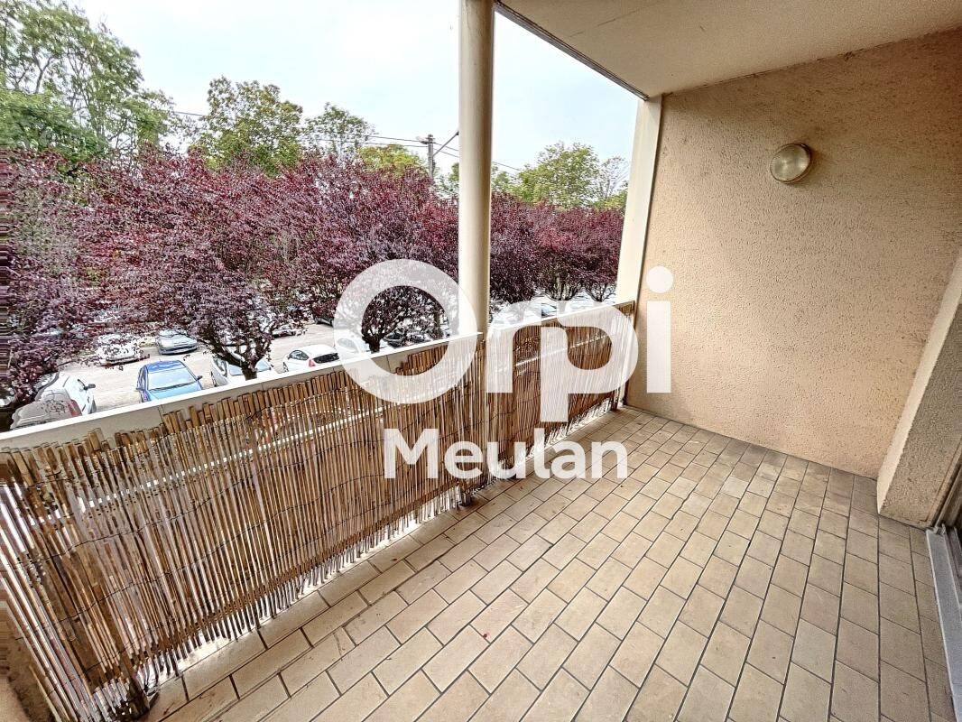 Maison à louer, 24m², MEULAN