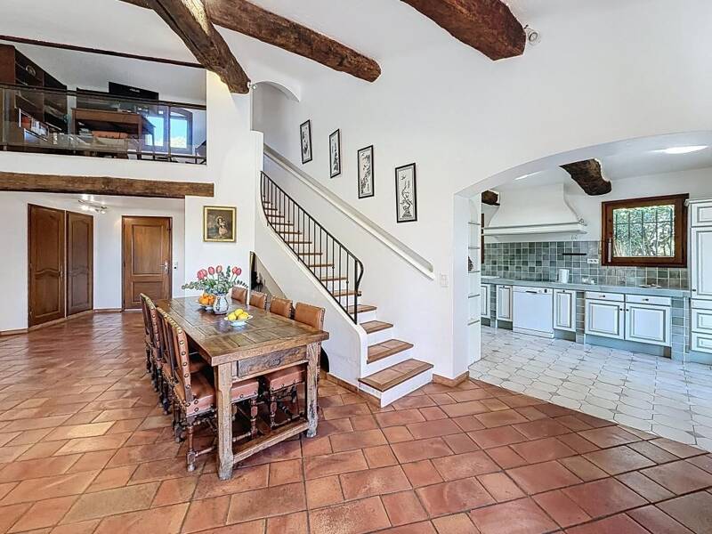 Maison à vendre, 175m², ROQUEFORT LES PINS