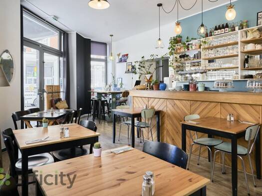 Activités diverses à vendre Fonds de commerce 115 000 € 75 m² de surface de vente Centre Lille 59800