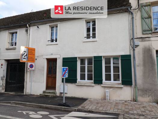 Maison de ville à louer 755 € 3 pièces 2 chambres 52,8 m² Magny-en-Vexin 95420