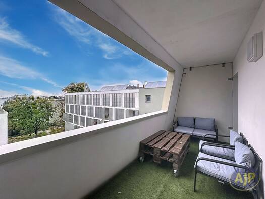 Appartement à vendre 203 300 € 3 pièces 2 chambres 60 m² Étage 4/4 Chantenay Nantes 44100