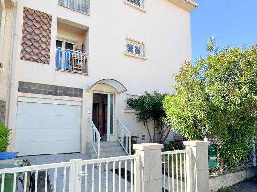 Immeuble à vendre 399 000 € 183 m² Village Saint-Cyprien 66750
