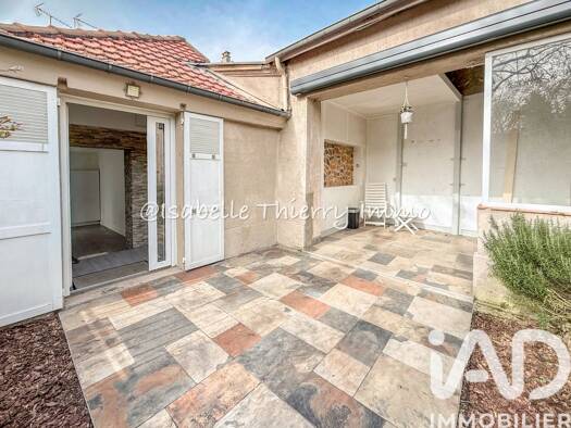 Maison de ville à vendre 219 000 € 4 pièces 2 chambres 70,4 m² 79 m² de terrain Montlhéry 91310