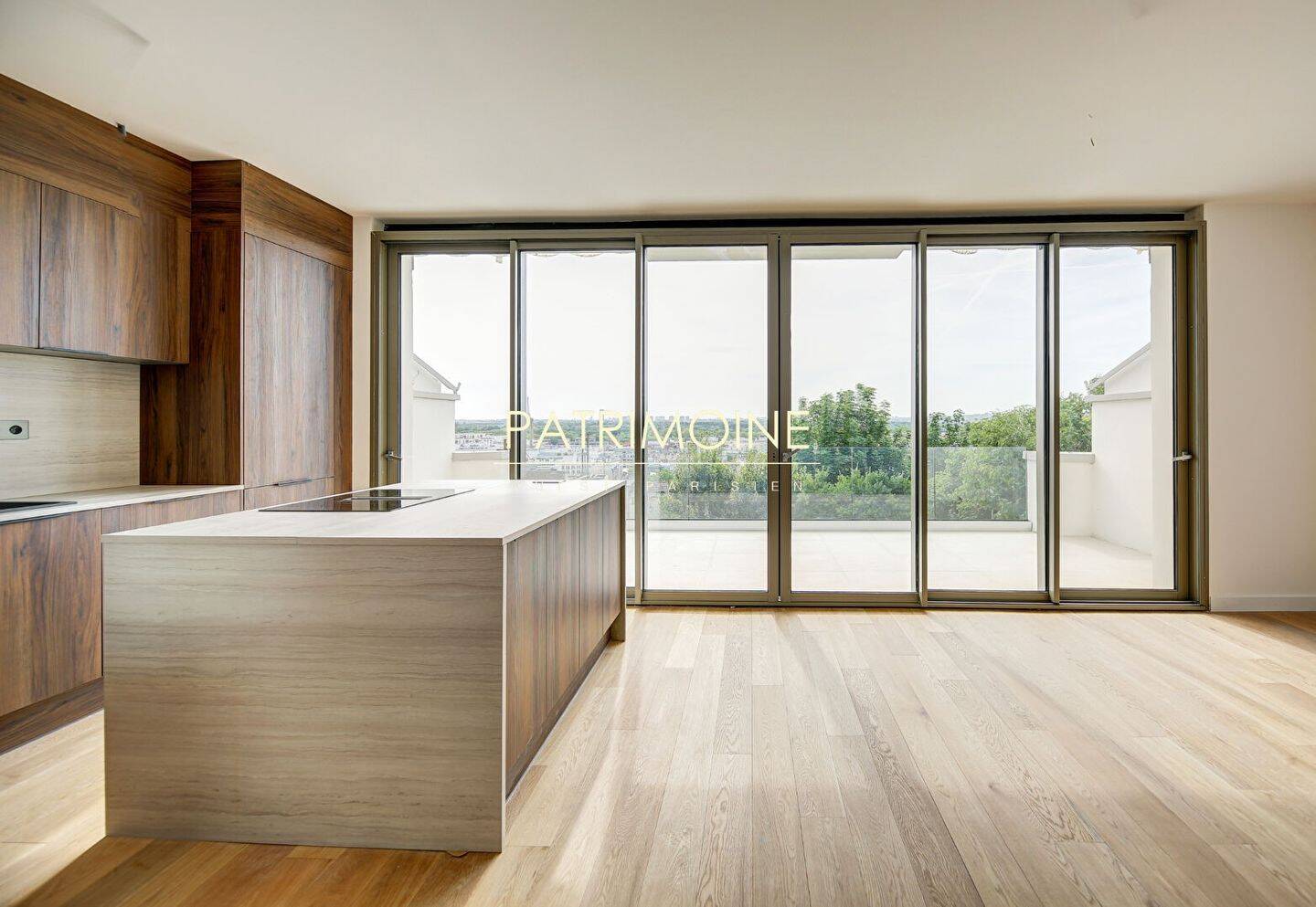 Maison à vendre, 205m², SURESNES