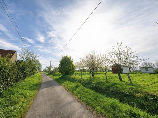 Terrain constructible à vendre 17 000 € 2 073 m² de terrain Celon 36200