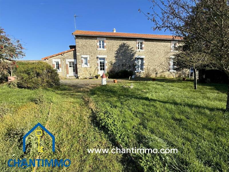 Maison à vendre, 157m², LA CAILLERE SAINT HILAIRE