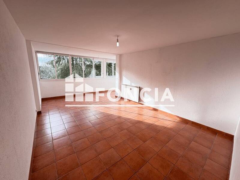 Maison à louer, 62m², HYERES